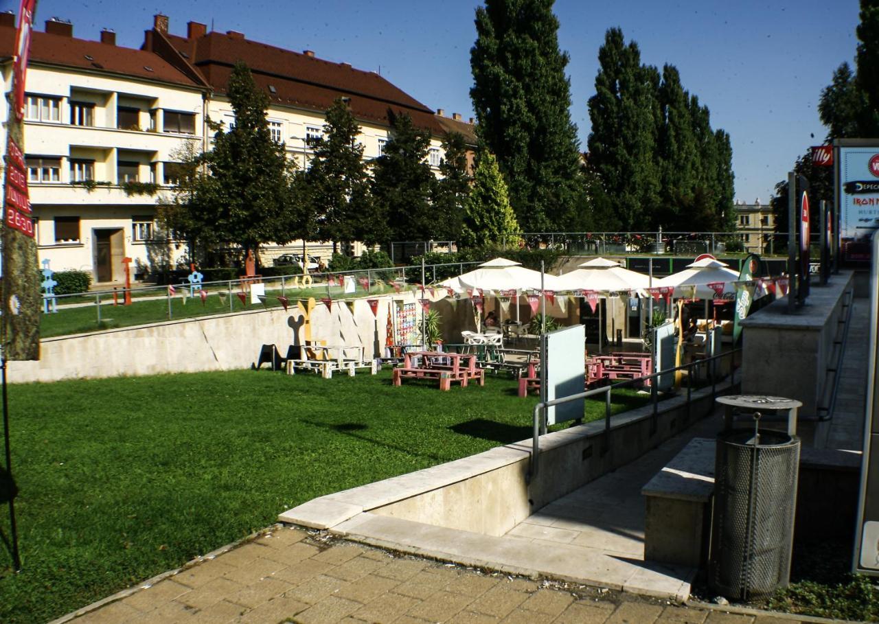 Deák Apartman Sopron Bagian luar foto